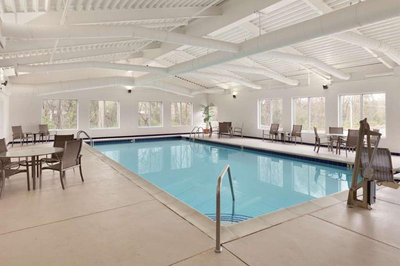 Country Inn & Suites By Radisson, Fredericksburg, Va Buitenkant foto