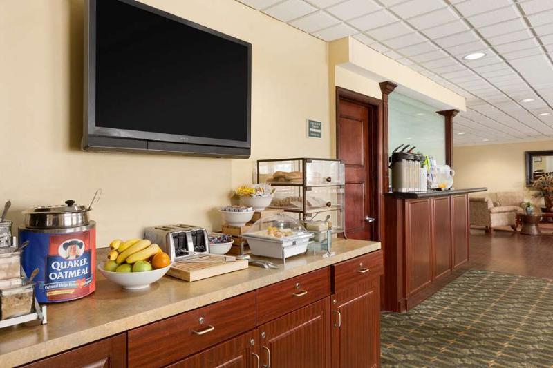 Country Inn & Suites By Radisson, Fredericksburg, Va Buitenkant foto